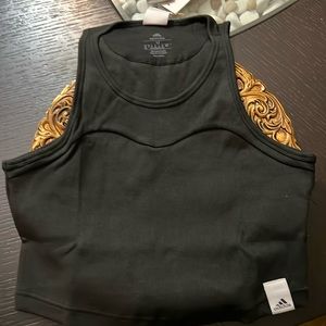 Adidas women lounges ribbed tank M